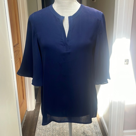 Lafayette blue silk blouse with flirty sleeves - Picture 1 of 5